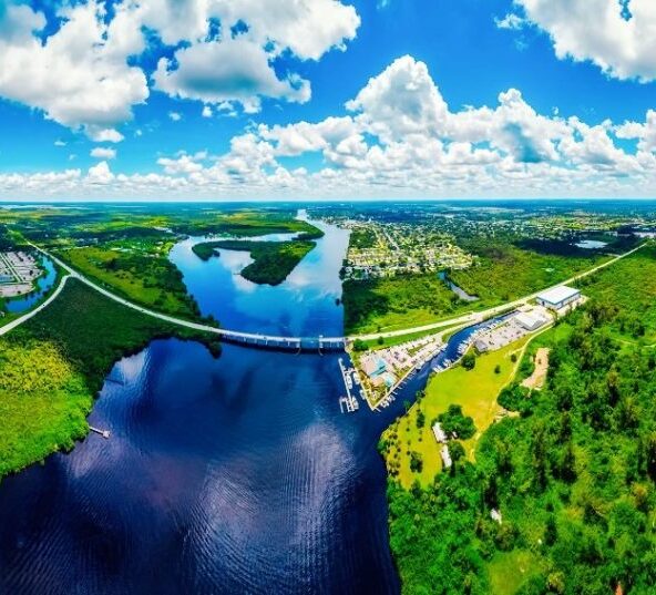 Calossahatchee River Cruise